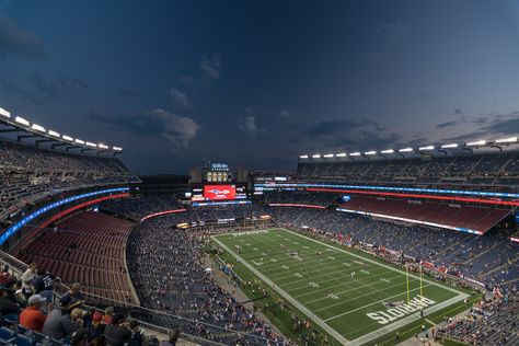 Patriots Stadium, Nfl Stadium, Stadium Wallpaper, Nhl Winter Classic, Stadium Architecture, Nfl Stadiums, Tampa Bay Bucs, New England Patriots Football, Nfl Patriots