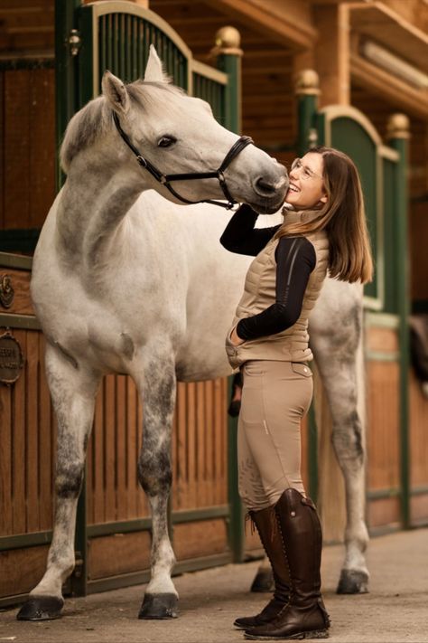 Horse And Rider Reference, Equestrian Photoshoot, Horse Photoshoot Ideas, Dapple Grey Horses, Equestrian Stables, Horse Markings, Show Jumping Horses, Horse And Human, Equestrian Aesthetic