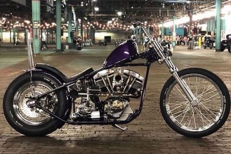 Shovelhead Chopper, Chopper Frames, Motorcycle Diaries, Ironhead Sportster, Custom Motorcycles Bobber, Harley Shovelhead, Old School Chopper, Bobber Style, Harley Bobber