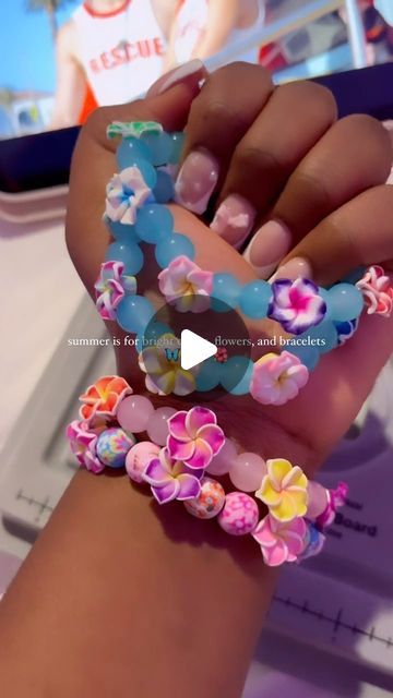 Shop C by D💫 on Instagram: "Because one color isn’t enough 🤩🤩 These bracelets will be available in different colors and styles when we reopen🌺🦋☀️  @charmedbydasiee   #charmedbydasie #beadedbracelets #bracelets #beadedbracelet #hibiscus #plumeria #summerbracelets #summerjewelry #beads" Hibiscus Flower Bracelet, Hibiscus Bracelet, Crystal Bead Jewelry, Bracelet Inspo, Summer Bracelets, Hibiscus Flower, Flower Beads, Bead Jewelry, Flower Bracelet