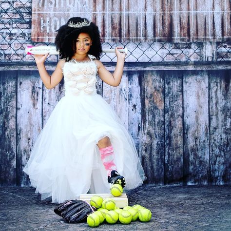 Cleats and crowns tiara. Softball pictures. Mixed black white jamaican and Samoan. Strong. 4c hair. Natural hair afro Softball Pictures In Dresses, Softball Glam Pictures, Softball Photoshoot Ideas Photo Shoot, Princess Softball Photoshoot, Softball Dress Pictures, Softball Princess Pictures, Softball Dress, Softball Poses, Quince Poses