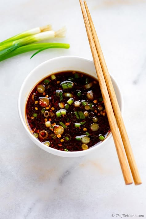 20 Best Dipping Sauces For Spring Rolls 1 Spring Roll Dipping Sauce, Asian Dipping Sauce Recipes, Ginger Dipping Sauce, Soy Dipping Sauce, Dipping Sauce Recipes, Diy Sauces, Spring Roll Sauce, Dumpling Sauce, Asian Dipping Sauce