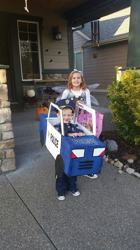 Cardboard Police Car Diy, Police Car Costume Cardboard Boxes, Golf Cart Decorating Ideas Police Car, Police Car Costume Diy, Diy Police Car Cardboard Boxes, Police Car Costume, Police Crafts, Car Costume, Cardboard Box Car