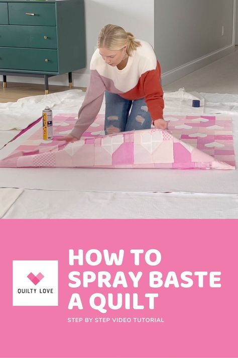 This video tutorial from Emily of quiltylove.com walks you through the entire process of spray basting your quilt. Emily explains why she prefers spray basting over pin basting and shows you tons of tips and tricks so that you can successfully spray baste your next quilt! #quiltingtutorial #quilting101 #learntoquilt #modernquilting Spray Basting A Quilt, How To Baste A Quilt, Quilting Hacks, Basting A Quilt, Quilt Videos, Quilty Love, Quilt Techniques, Free Quilt Tutorials, Quilt Layers