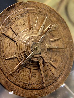 Armillary Sphere, Ancient Tools, Ancient Technology, History Of Science, Ancient Mysteries, Wooden Clock, Ancient Aliens, Ancient Artifacts, Uncharted