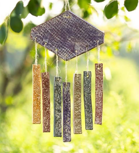 Clay Chimes, Ceramic Chimes, Windchimes Diy, Clay Hanging, Ceramic Bells, Diy Plaster, Colored Clay, Natural Ceramic, Ceramic Bell