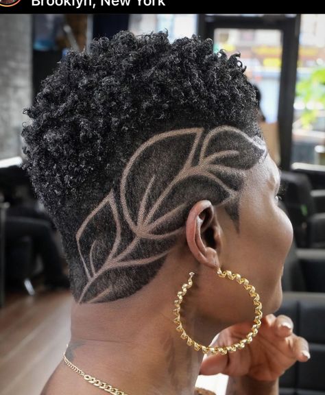 Female Fade Haircut, Natural Hair For Black Women, Tattoos For Females, Fade Haircut Designs, Side Shaved, Shaved Hairstyles, Short Natural Haircuts, Braids With Shaved Sides, Short Hair Designs