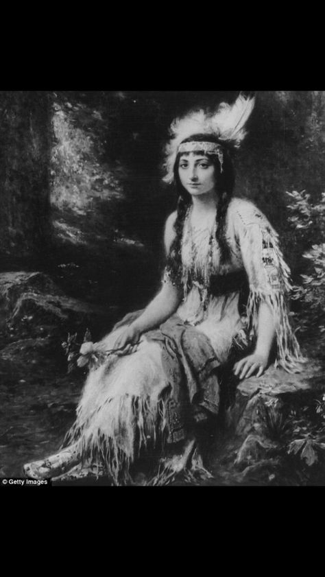 A drawing of the actual Pocahontas. A but different than the Disney cartoon we're used too. She was captured and became Christian, changed her name to Rebecca. Was offered freedom and stayed in England instead of going home. Married John Rolf and had children. On her journey to visit her home she died on the ship. It's speculated she was poisoned. Princess Pocahontas, Native American Woman, Princesses Disney, Disney Animated Movies, Wilde Westen, Disney Pocahontas, American Princess, Native American Peoples, John Smith