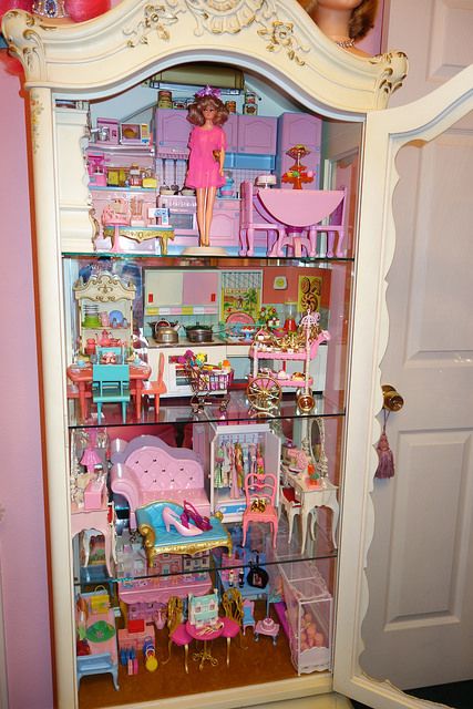 Vintage Petra... | by Primrose Princess Barbie Diorama, Girls Toys, Doll Diy Crafts, Barbie Kitchen, Dolls House Interiors, Vintage Baby Girl, Doll Display, Pink Doll