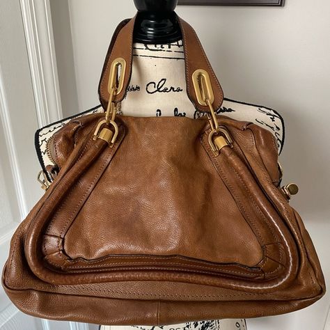 Chloe Paraty Handbag Chloe Paraty, Chloe Brown, Chloe Bag, Make Up Bag, Everyday Essentials, Leather Handbag, Leather Handbags, Everyday Essentials Products, Makeup Bag