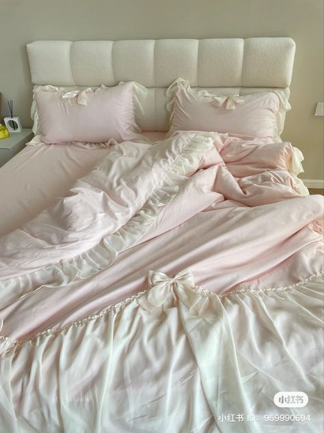 Cute Coquette Room Decor, Coquette Bedsheets, 2014 Bedroom, Room Redesign, Dekorasi Kamar Tidur, Cama Queen, Girly Room, Cozy Room Decor, Dreamy Room