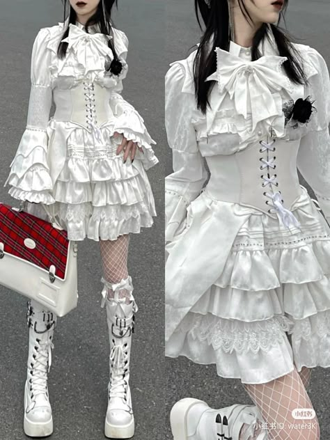 Expensive Fashion, Concept Clothing, Outfits Y2k, Alternative Outfits, Fancy Outfits, Harajuku Fashion, Lolita Dress, Stage Outfits, Visual Kei