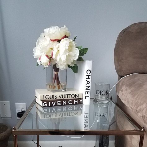 book covers Decorative books only (vase with flowers are not included)! Super large hardcover books Designer Books Decor, Coffee Table Books Decor, Designer Books, Chanel Decor, Books Fashion, Book Fashion, Books Decor, Decorative Books, 아파트 인테리어