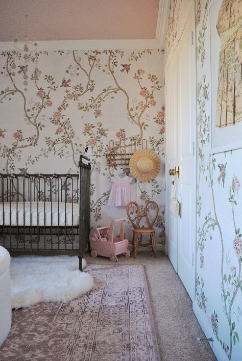 Secret Garden Nursery, French Nursery, Nursery Interior Design, Nursery Room Design, Baby Room Inspiration, Dream Nurseries, Nursery Room Inspiration, Beautiful Nursery, Garden Nursery