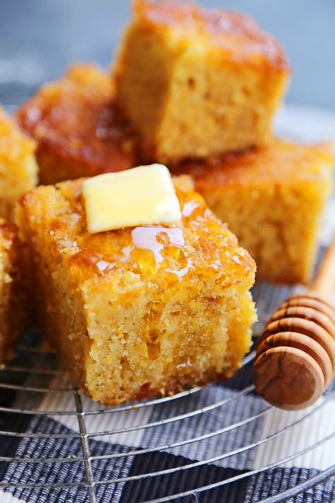 Honey Butter Cornbread – The Comfort of Cooking Honey Butter Cornbread, Friendsgiving Food Ideas, Homemade Honey Butter, Cornbread Recipe Sweet, Homemade Fried Chicken, Delicious Cornbread, Friendsgiving Food, Honey Cornbread, Spicy Dishes