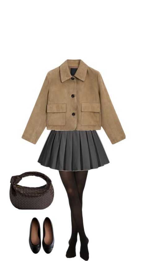 Perfect for a casual coffee run or a weekend stroll through the city, this outfit blends comfort and style effortlessly! #FallFashion #SuedeJacket #PleatedSkirt #AutumnOutfit #ChicAndCozy #FallVibes #OOTD #AutumnLook Gray Pleated Skirt Outfit, Pleaded Skirt Outfits, Suede Skirt Outfit, Gray Pleated Skirt, Pleaded Skirt, Grey Pleated Skirt, Ready For Autumn, Pleated Skirt Outfit, Lawyer Outfit