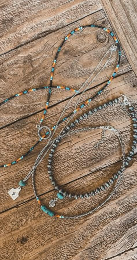 Western Fashion Jewelry, Southern Jewelry, 2022 Jewelry, Rodeo Jewelry, Jewelry Western, Cowgirl Accessories, Bota Country, Country Jewelry, Western Necklaces