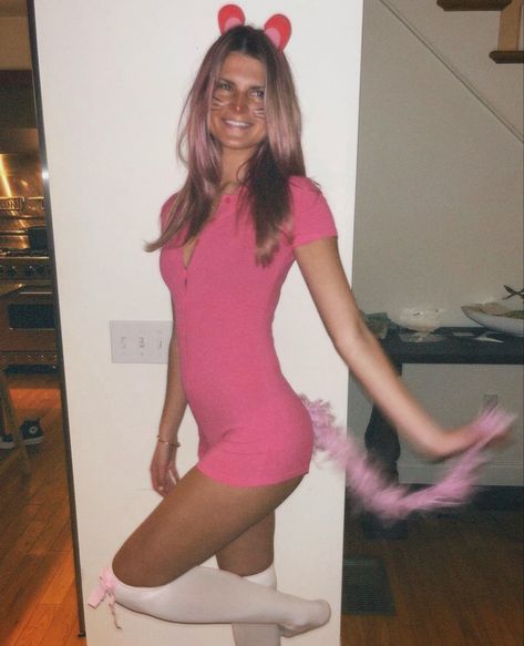 Pink Panther Halloween Costume Women, Pink Panther And Inspector Costume, Pink Panther Outfit, Pink Panther Costume Women, Pink Hair Costume Ideas Halloween, Pink Hair Costume Ideas, Pink Hair Halloween Costume Ideas, Pink Hair Halloween Costume, Pink Halloween Outfit