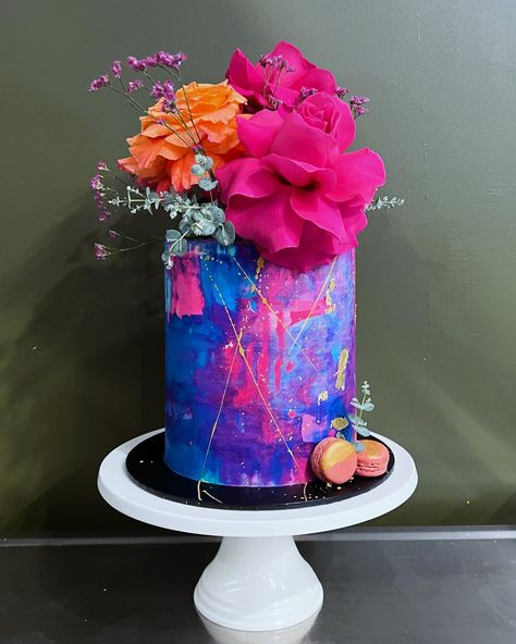 When art and dessert collide! 🌸🎨 This vibrant buttercream watercolour is almost too pretty to eat… almost. 🍰✨ #EdibleArt #CakeArt #DessertGoals #BakingInspiration #CakeDesign #SweetMasterpiece #InstaFood #CakeLovers #ColorfulBaking #SweetTreats #FoodieLife Bright Birthday Cakes, Neon Birthday Cakes, Bright Cakes, Colorful Birthday Cake, Neon Birthday, Bright Boho, Edible Art, 8th Birthday, Flower Cake