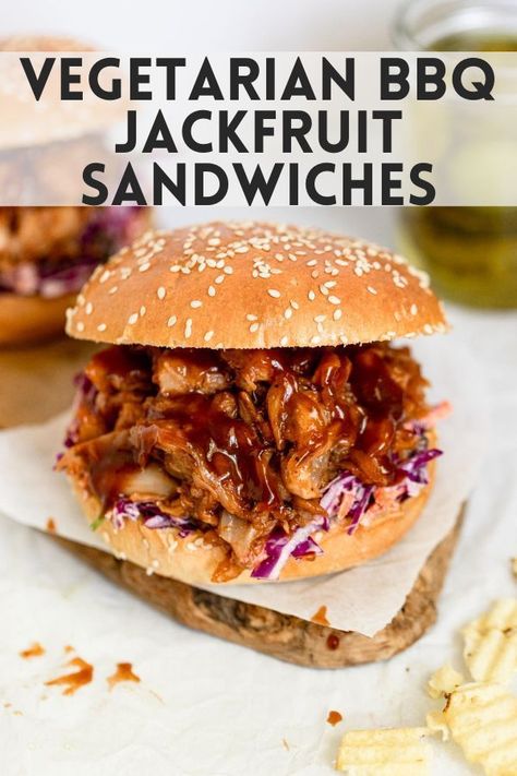 Jackfruit BBQ Sandwiches with all of the texture and flavor of classic pulled pork sandwiches without the meat! Follow these 3-step instructions at home to make this vegetarian sandwich recipe with canned, shredded jackfruit. From start to finish, preparing the jackfruit plus assembly takes just 15 minutes! Vegan option included, too! Vegetarian Pulled Pork, Bbq Sandwich Recipe, Sandwich Recipes Vegetarian, Meatless Dinner Recipes, Spring Baking Recipes, Bbq Pulled Jackfruit, Jackfruit Pulled Pork, Bbq Sandwiches, Jackfruit Sandwich