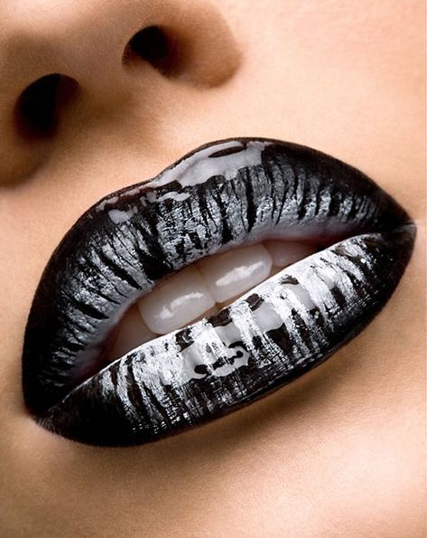 Makeup artists reveal the simple DIY tricks to achieving your plumpest pout ever -- no collagen needed Gothic Make Up, Lip Art Makeup, White Lips, Orange Lips, Nice Lips, Lipstick Art, Smink Inspiration, Kissable Lips, Gothic Makeup