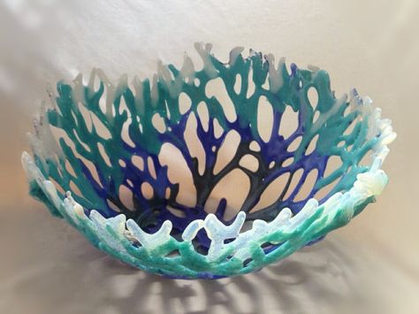 Kendra Schneider's Blog: My latest Glass Creation: a gorgeously feminine coral bowl Fused Glass Coral, Diy Coral, Glass Coral, Fused Glass Artist, Glass Art Products, Fused Glass Dishes, Slumped Glass, Fused Glass Bowl, Glass Fusion Ideas