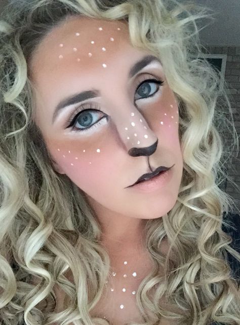 Sheep Halloween Makeup, Lamb Makeup Halloween, Sheep Costume Makeup, Sheep Face Paint, Lamb Makeup, Sheep Makeup, Diy Sheep Costume, Lamb Costume, Sheep Costumes