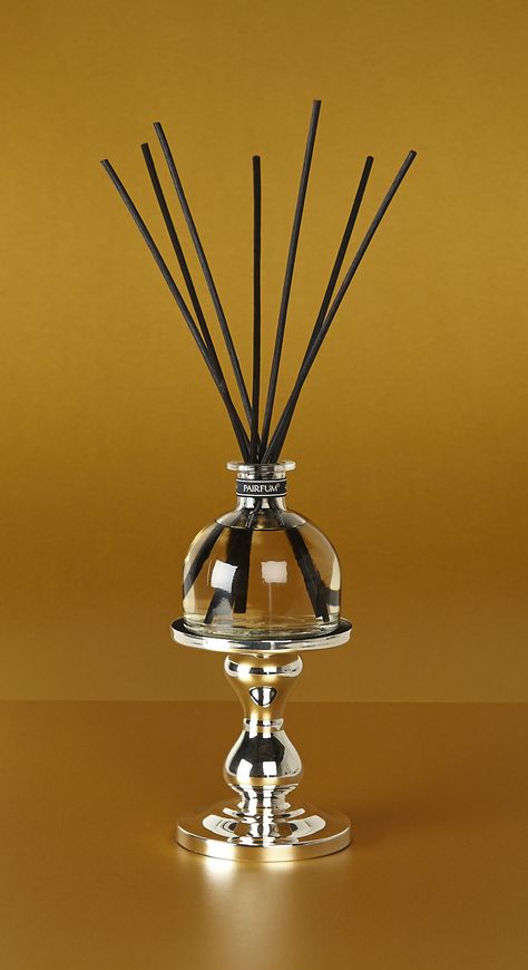 Stunning Silver Holder by Pairfum London. Enjoy this beautiful pedestal with your reed diffuser, part of the Pairfum Collection @ www.pairfum.com - Visit us for Reed Diffuser Couture & Aroma,  fragrance, longlasting & natural. Diffuser In Bathroom, Reed Diffuser Photography Ideas, Room Reed Diffuser, معطر جو, Luxury Diffuser, Best Diffuser, Room Fragrance Diffuser, Money Luxury, Reed Diffuser Bottle