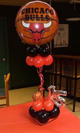 Chicago Bulls centerpiece Jordan Baby Shower, Basketball Theme Party, Basketball Birthday Parties, Sports Baby Shower, Sports Birthday Party, Basketball Party, Basketball Birthday, Balloon Ideas, Birthday Items