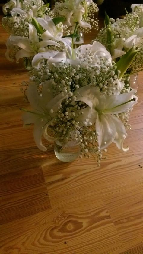 White Lilies Wedding Bouquet, Lily Centerpieces Table Decorations, White Lilies Wedding Decor, Lily And Baby Breath Bouquet, Lily Wedding Centerpieces, Brides Maids Bouquet, White Lilies Bouquet, White Lily Floral Arrangements, Green Wedding Flower Arrangements