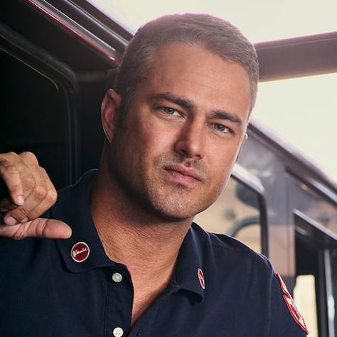 Kelly Severide: Chicago Fire Character - NBC.com Kelly Severide, Taylor Kinney Chicago Fire, Taylor Jackson, Fire Quotes, Jake Miller, Tv Musical, Jesse Lee, Taylor Kinney