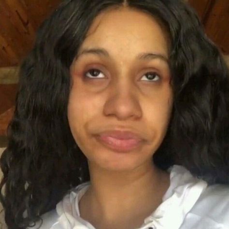 When you wish you had a magical wand to help you get ready in the morning. #honest #mentalhealthawareness #smile #youwillbeok #notalone… Funny Cardi B Pics, Memes Without Words, Cardi B Without Makeup, Pictures Of Cardi B, Cardi B Memes, Cardi B Funny Face, Migos Quavo, Celebrities Without Makeup, Cardi B Pics