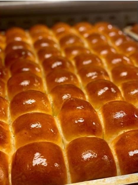 Hokkaido Brioche Dinner Rolls – Cairnspring Mills Brioche Dinner Rolls, Sourdough Brioche, Korean Dinner, Sourdough Rolls, Brioche Rolls, Whole Grain Flour, Dairy Free Alternatives, Breads & Buns, Flaky Salt