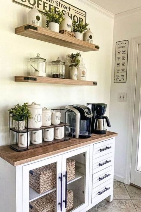 21+ Best Home Coffee Bar Ideas That Are Sophisticated and Fun Organizing Ideas Kitchen, Pantry Organizing Ideas, Home Coffee Bar Ideas, Home Design Luxury, Kitchen Design Centre, Coffee/wine Bar, Coffee Bar Station, Coffee Bar Ideas, Cute Living Room