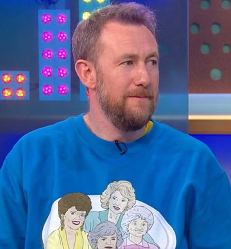 Alex Last Radio Silence, Alex Horne, Alex Arrested, Grown Man, British Men, Funny People, Comedians, Favorite Celebrities, Mens Graphic Tshirt