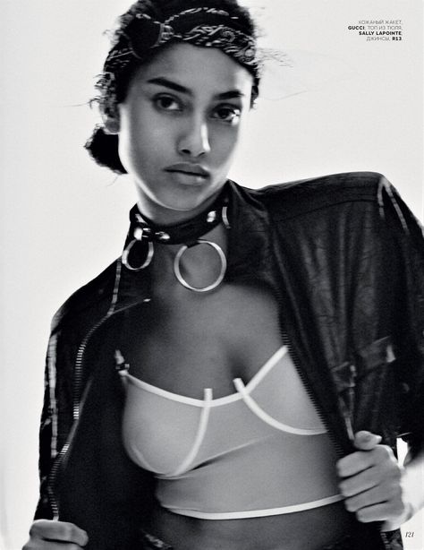 Chris Colls, Imaan Hammam, Vogue Russia, Fashion People, Walking By, Vogue Paris, Diane Von, Fashion Photo, Beautiful Images