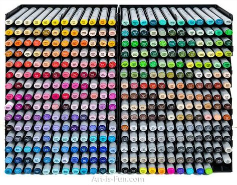 Markers: A Buying Guide for Beginners and Artists! — Art is Fun Good Markers, Art Supply Storage Ideas, Copic Marker Set, Art Supply Storage, Crafts Storage, Supply Organization, Arts And Crafts Storage, Artist Markers, Ohuhu Markers