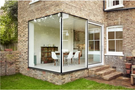 Cousins and Cousins removed the original bricks to use elsewhere and created these fabulous frameless windows. Brick Extension, Window Walls, Cottage Extension, London Townhouse, Modern Extension, Glass Walls, London House, Men's Hairstyles, House Extensions