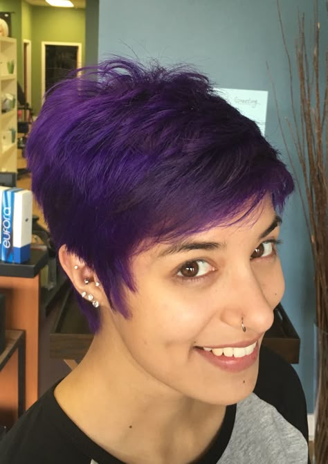 Short Purple Pixie Haircut, Purple Pixie Cut, Choosing Hair Color, Pixie Hair Color, Short Purple Hair, Purple Pixie, Haircut Inspo, Funky Short Hair, Short Grey Hair