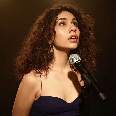 Scars To Your Beautiful, Cast Band, Musician Portraits, Alessia Cara, Perfect People, World Beauty, Popular People, Addison Rae, Concert Tickets