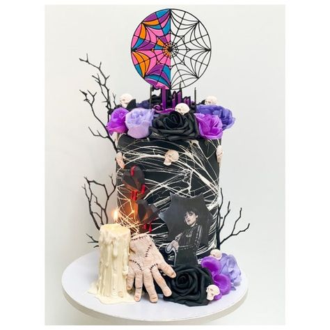 Wednesday Cake Topper, Wednesday Cake, Hall Window, Wednesday Party, Wednesday Adams, Girls Stuff, Special Occasion Cakes, Movie Themes, Baby Album