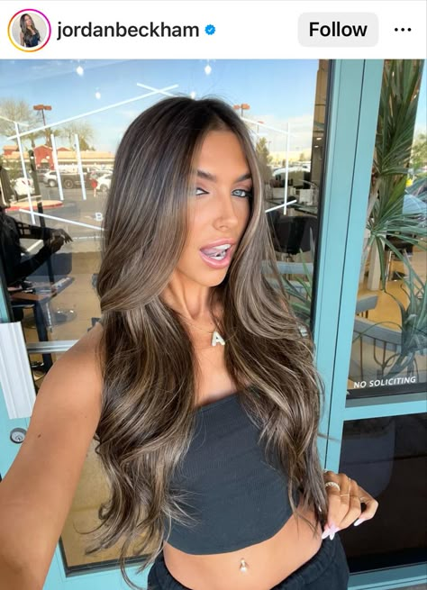 Dark And Caramel Hair, Brown Hair Extensions With Highlights, Brown Hair With Highlights Extensions, Balayage Hair Dark Brown To Blonde, Brownie Batter Hair Color Dark, Brownie Batter Hair Color Highlights, Balayage Brownie Batter, Brownie Batter Balayage, Blonde To Brown Hair Transformation