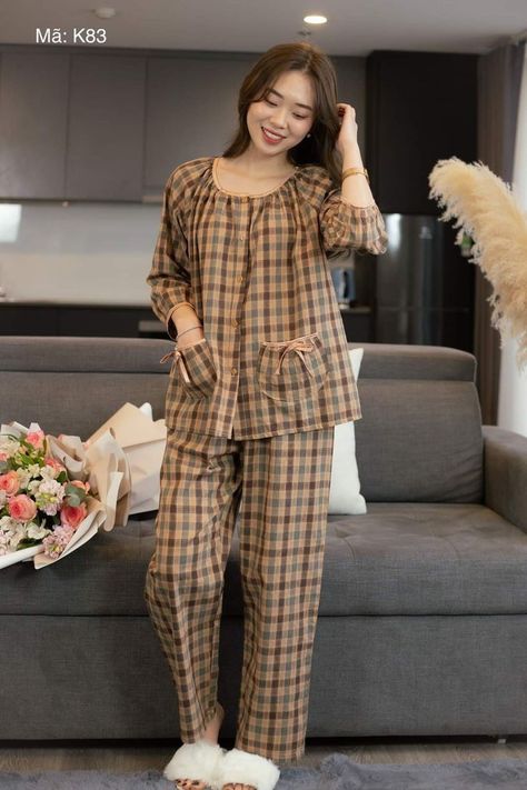 Cotton Night Suit Designs, Night Suits For Women Pajama Set, Girls Night Suits Design, Night Suit Designs For Women, Cute Night Outfits, Night Wear Pajamas, Girls Night Dress, Cotton Night Dress, Night Suit For Women