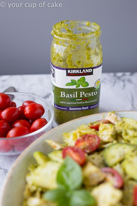 5 Ingredient Summer Pesto Pasta (AKA Costco Pasta) - Your Cup of Cake Pesto Pasta Easy From Jar, Costco Basil Pesto Recipes, Pasta Salad With Pesto Recipes, Easy Pesto Pasta Salad, Costco Pesto Recipes, Pesto Pasta Salad Recipes, Summer Pesto Pasta, Carrotcake Cheesecake, Picnic Pasta