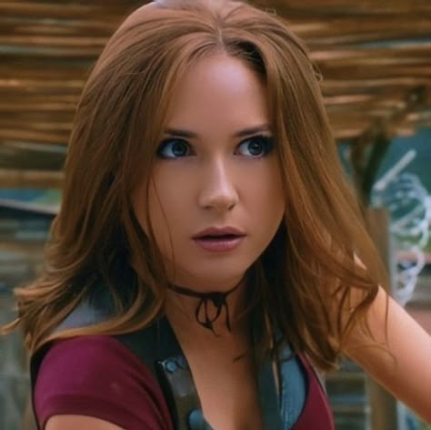 Jumanji Karen Gillan, Karen Gilan, Karen Gillen, Ruby Roundhouse, Karen Gillian, Amazing Amy, Anime Woman, Woman Design, Pretty Redhead