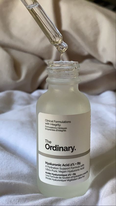 Ordinary Niacinamide, Skin Care Pictures, The Ordinary Skincare, Pretty Skin Care, Skin Blemishes, Body Skin Care Routine, Glass Skin, Skin Care Essentials, Skin Care Tools