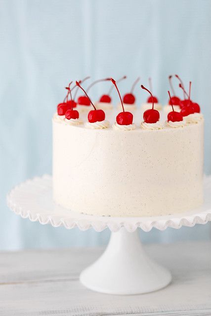 cherry vanilla layer cake Vanilla Layer Cake, Cherry Vanilla, Love Cake, White Cake, Piece Of Cakes, Pretty Cakes, Cake Inspiration, Cakes And More, Let Them Eat Cake