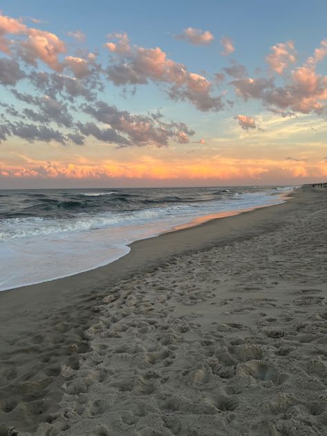 Island Beach State Park Nj, Summer New Jersey, Beach House New Jersey, Seaside New Jersey, Long Beach Island Aesthetic, Island Town Aesthetic, New Jersey Shore Aesthetic, Ocean City Nj Aesthetic, Nj Beach Aesthetic