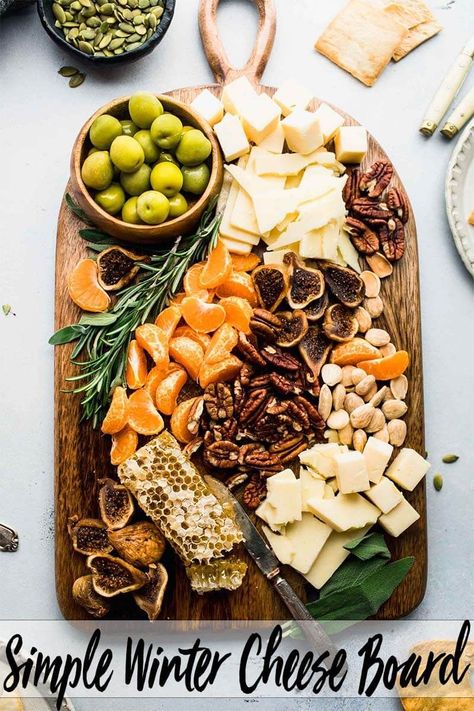 Winter Cheese Board, Cheese Board Ideas, Winter Appetizers, Charcuterie Inspiration, Snack Board, Charcuterie And Cheese Board, Charcuterie Recipes, Dried Figs, Holiday Appetizers