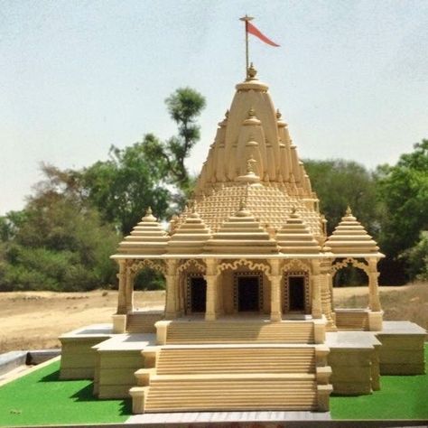 Ganpati Art, Temple Ideas, Ganesh Decoration, Hindu Mandir, Puja Ghar, Mandap Decoration, Temple India, Indian Temple Architecture, 3d House Plans